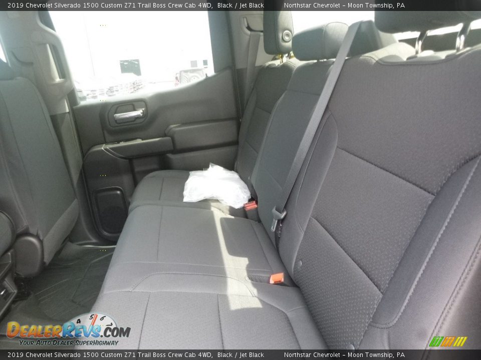 2019 Chevrolet Silverado 1500 Custom Z71 Trail Boss Crew Cab 4WD Black / Jet Black Photo #14