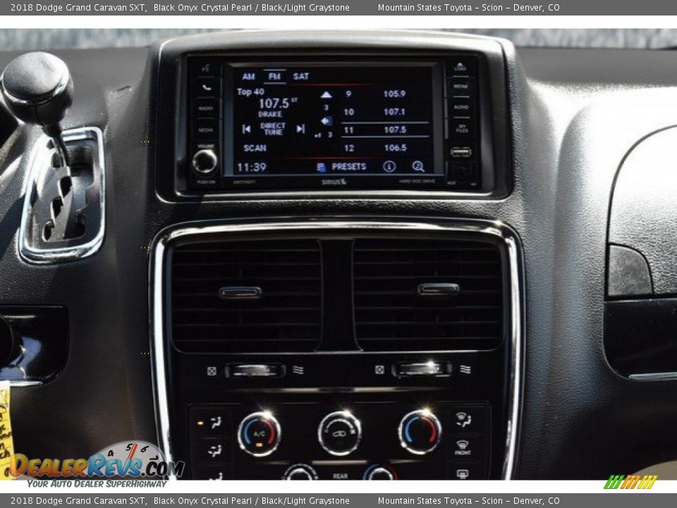 2018 Dodge Grand Caravan SXT Black Onyx Crystal Pearl / Black/Light Graystone Photo #14