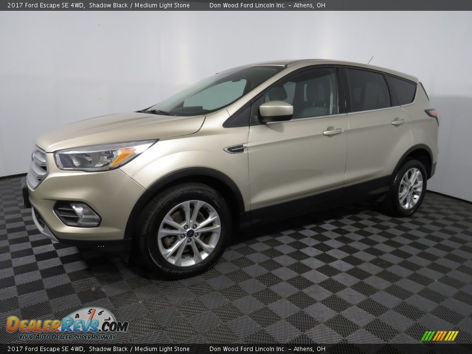 2017 Ford Escape SE 4WD Shadow Black / Medium Light Stone Photo #7