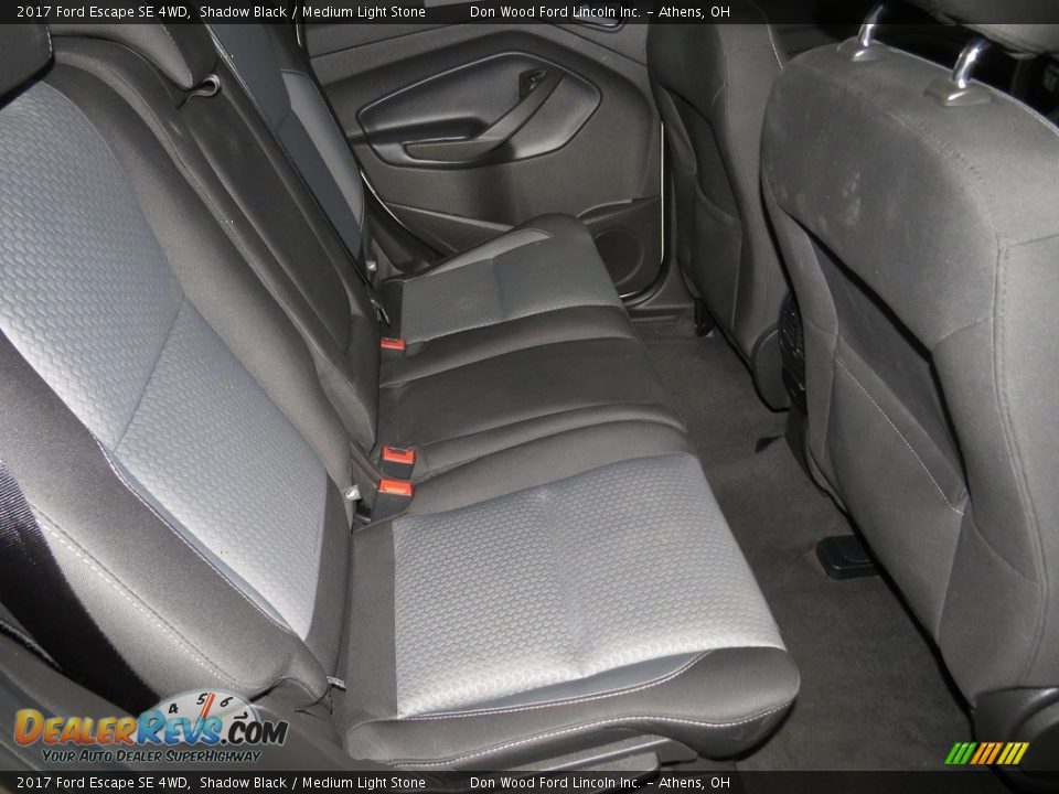 2017 Ford Escape SE 4WD Shadow Black / Medium Light Stone Photo #23