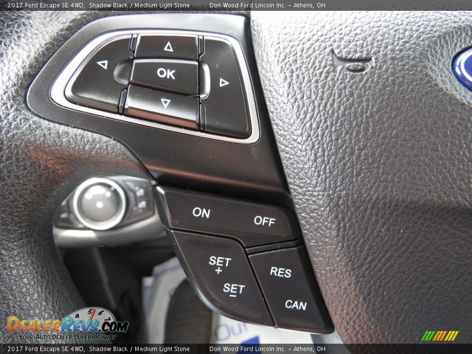 2017 Ford Escape SE 4WD Shadow Black / Medium Light Stone Photo #31