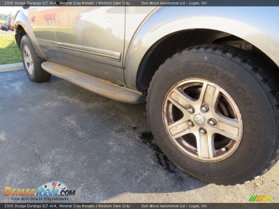 2005 Dodge Durango SLT 4x4 Mineral Gray Metallic / Medium Slate Gray Photo #3