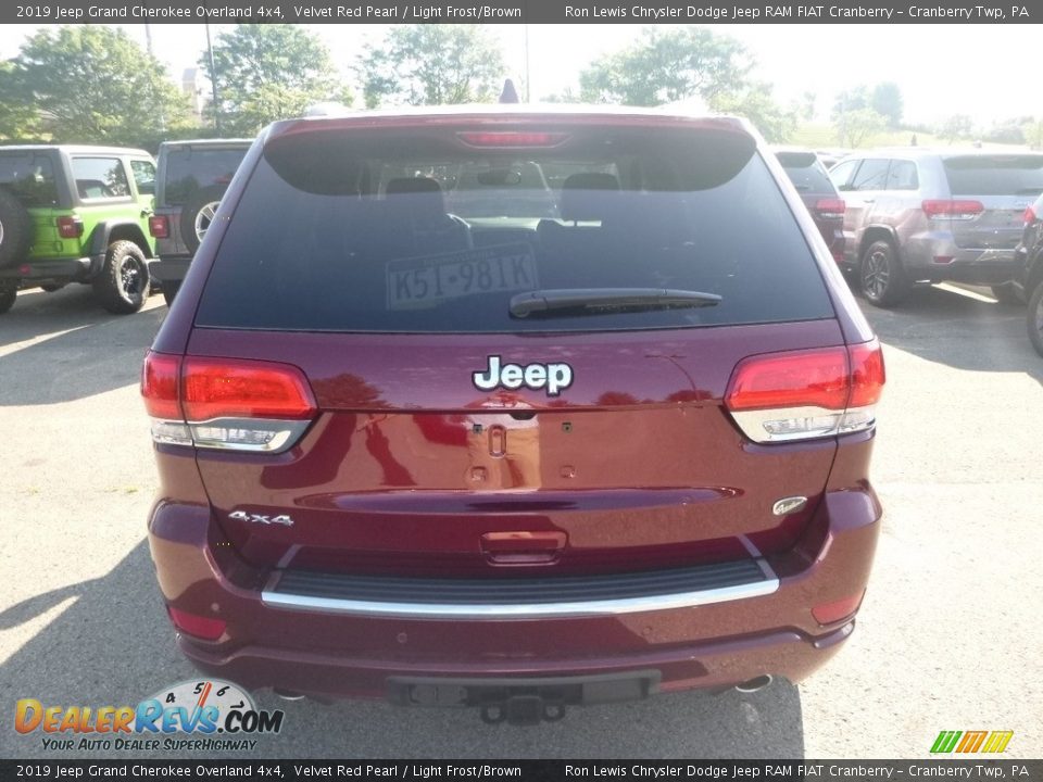 2019 Jeep Grand Cherokee Overland 4x4 Velvet Red Pearl / Light Frost/Brown Photo #4