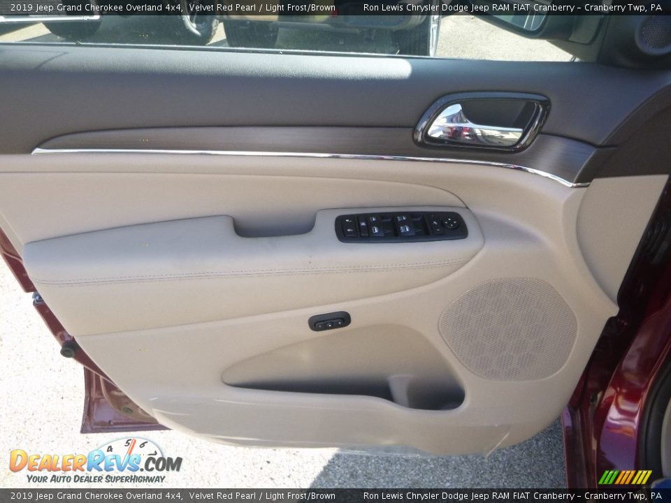 2019 Jeep Grand Cherokee Overland 4x4 Velvet Red Pearl / Light Frost/Brown Photo #15