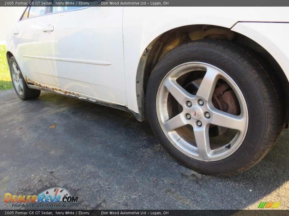 2005 Pontiac G6 GT Sedan Ivory White / Ebony Photo #4