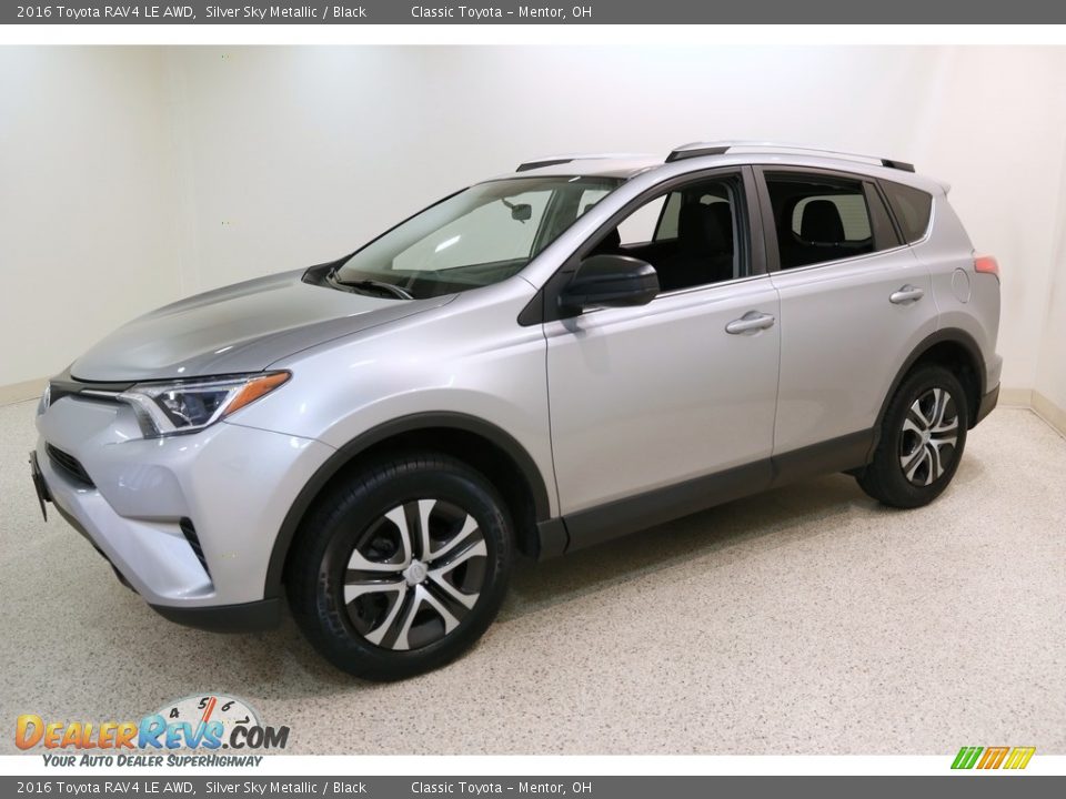 2016 Toyota RAV4 LE AWD Silver Sky Metallic / Black Photo #3