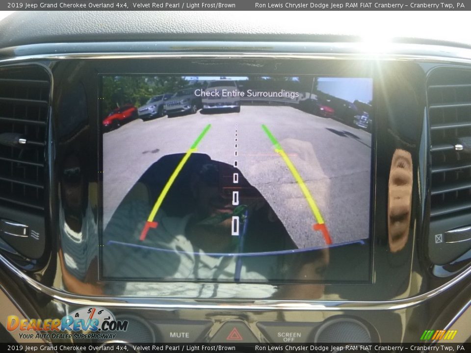 2019 Jeep Grand Cherokee Overland 4x4 Velvet Red Pearl / Light Frost/Brown Photo #19