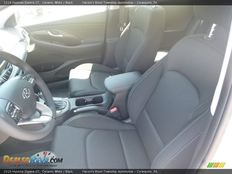 2019 Hyundai Elantra GT Ceramic White / Black Photo #11