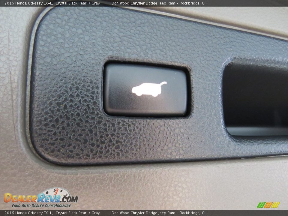 2016 Honda Odyssey EX-L Crystal Black Pearl / Gray Photo #16