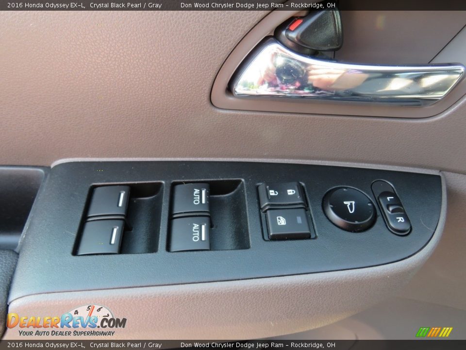 2016 Honda Odyssey EX-L Crystal Black Pearl / Gray Photo #20