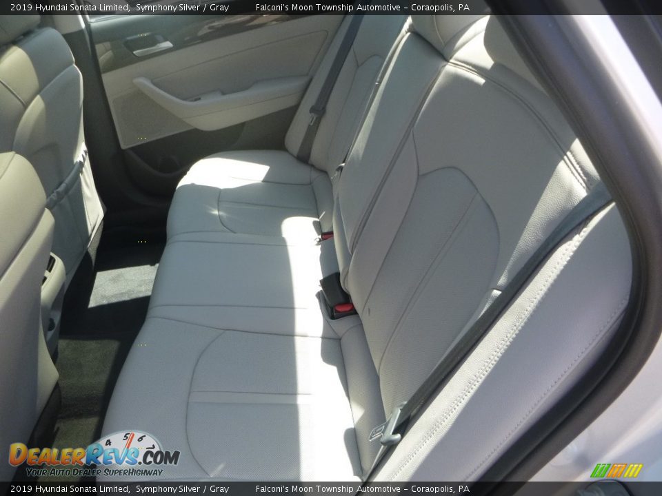 2019 Hyundai Sonata Limited Symphony Silver / Gray Photo #8