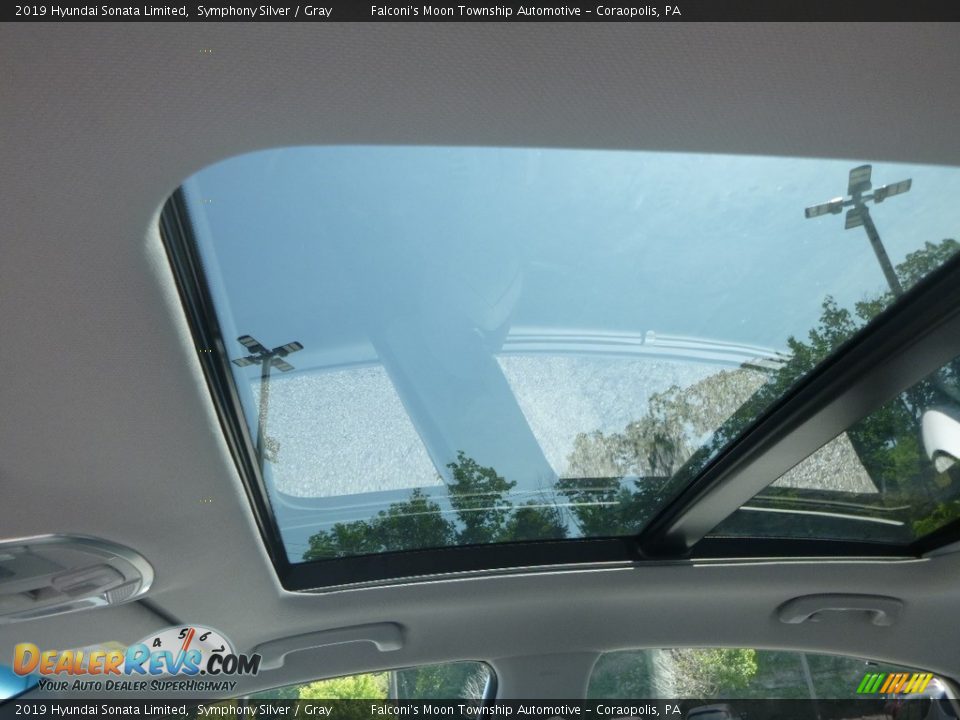 2019 Hyundai Sonata Limited Symphony Silver / Gray Photo #13