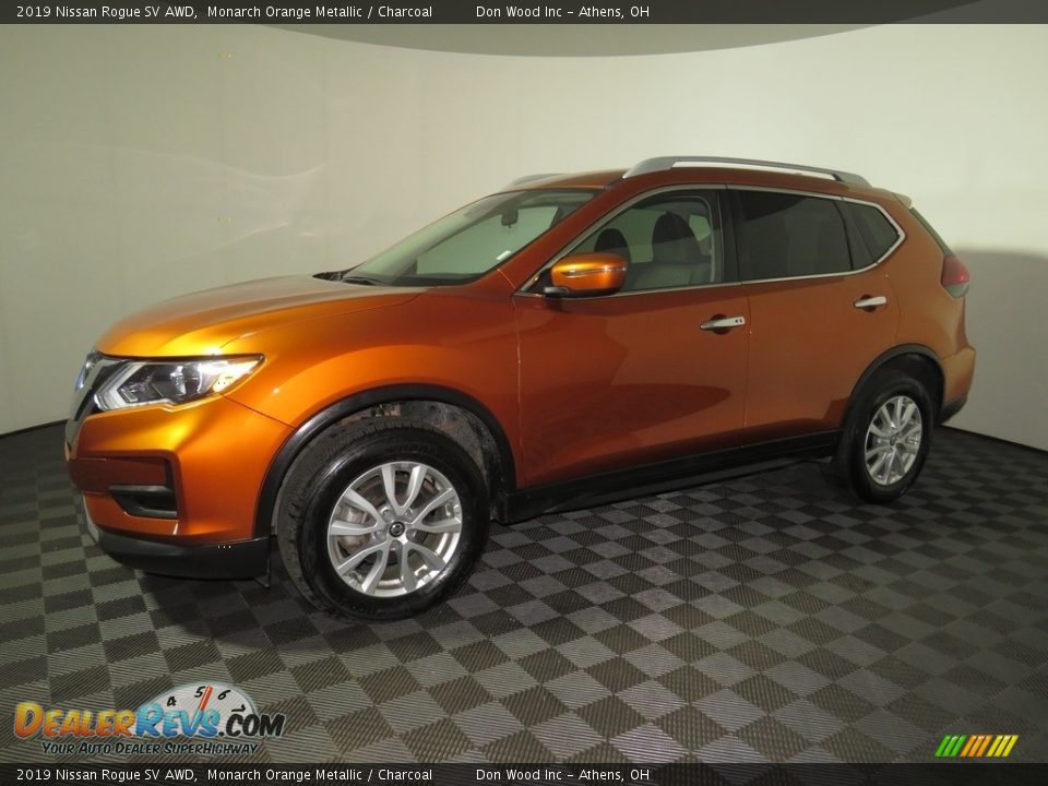 2019 Nissan Rogue SV AWD Monarch Orange Metallic / Charcoal Photo #7