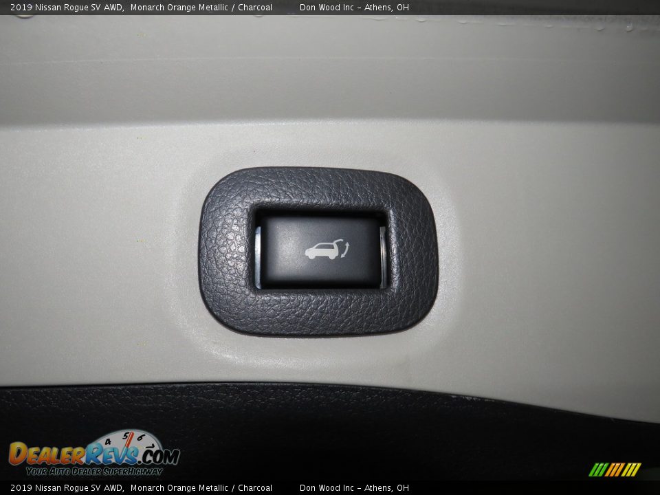 2019 Nissan Rogue SV AWD Monarch Orange Metallic / Charcoal Photo #14