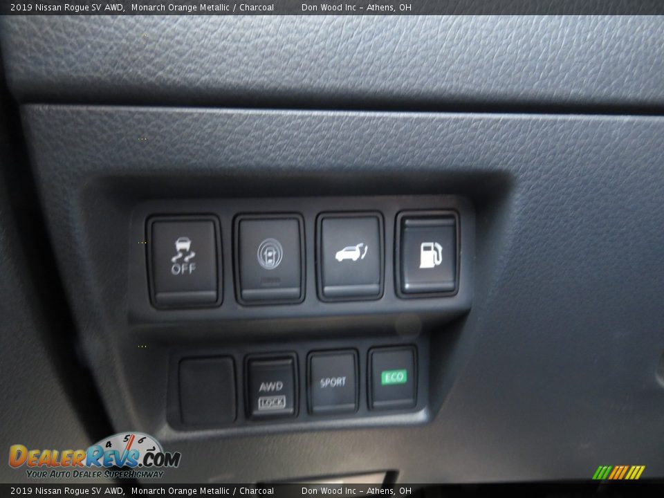2019 Nissan Rogue SV AWD Monarch Orange Metallic / Charcoal Photo #34