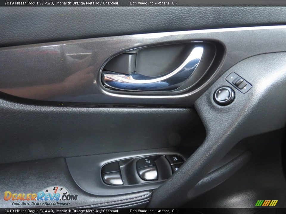 2019 Nissan Rogue SV AWD Monarch Orange Metallic / Charcoal Photo #36