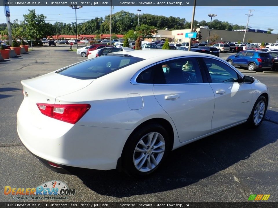 2016 Chevrolet Malibu LT Iridescent Pearl Tricoat / Jet Black Photo #9