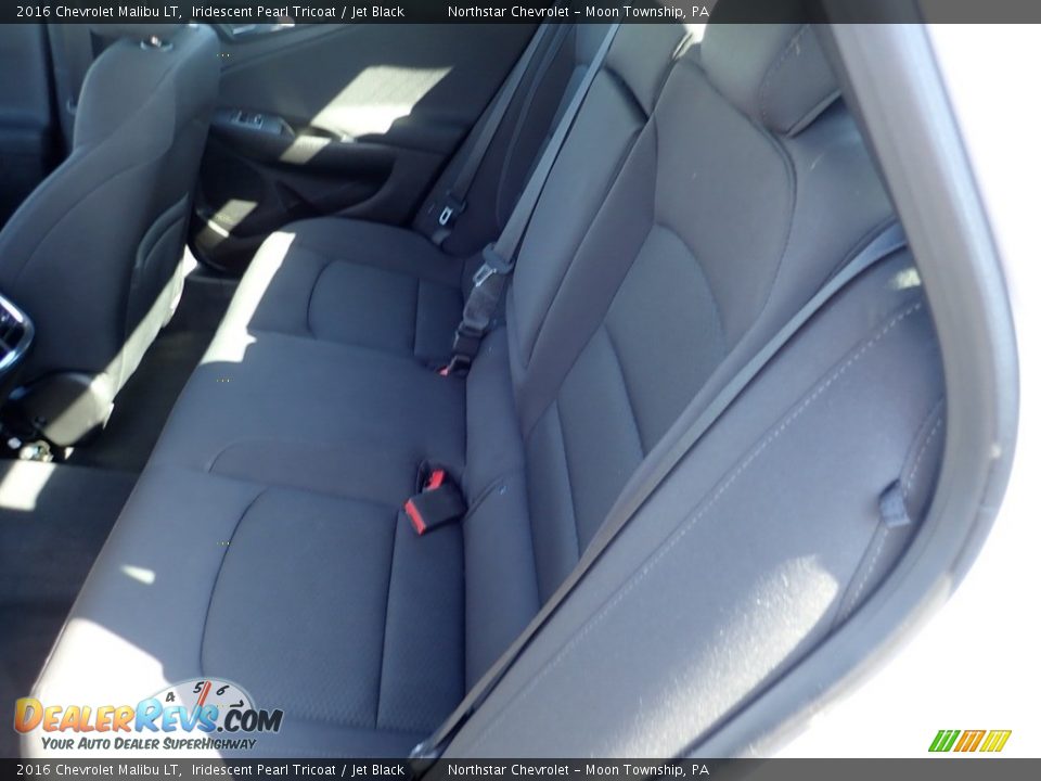 2016 Chevrolet Malibu LT Iridescent Pearl Tricoat / Jet Black Photo #21
