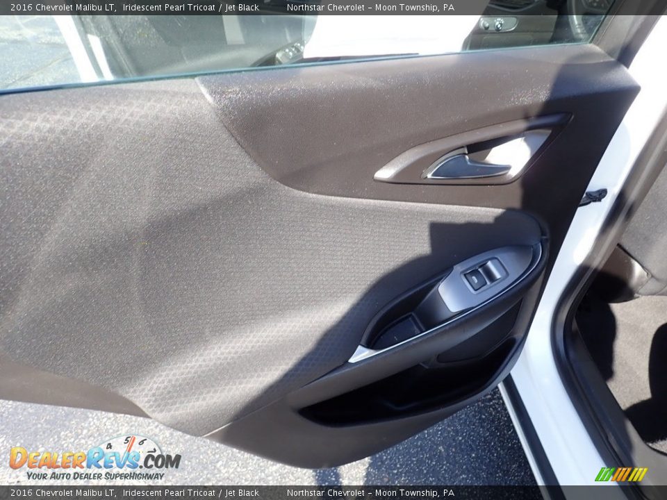 2016 Chevrolet Malibu LT Iridescent Pearl Tricoat / Jet Black Photo #23