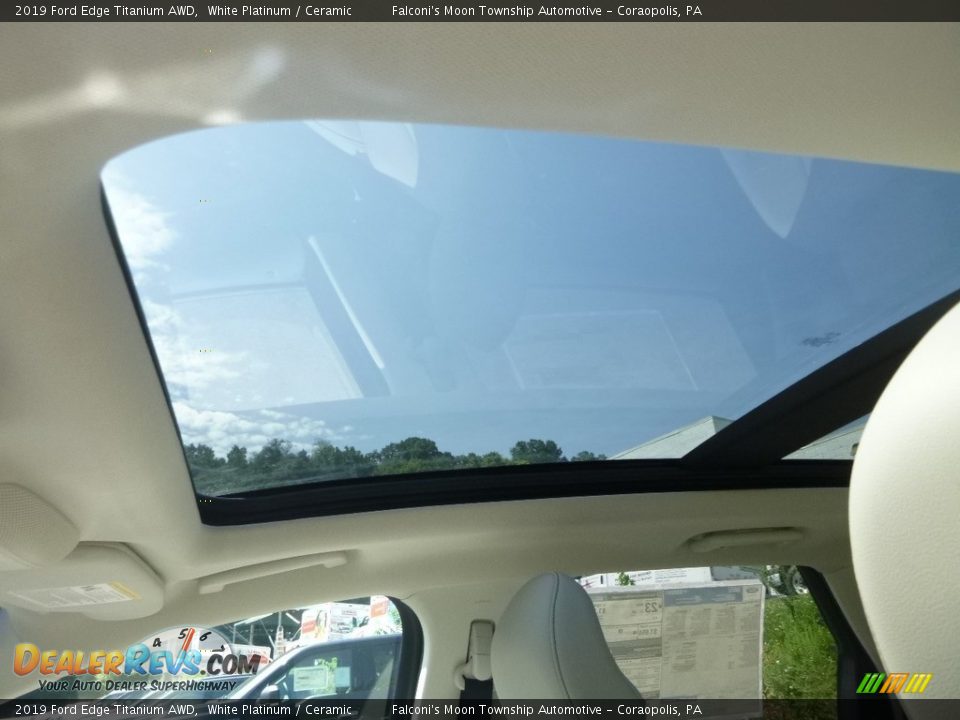 2019 Ford Edge Titanium AWD White Platinum / Ceramic Photo #13