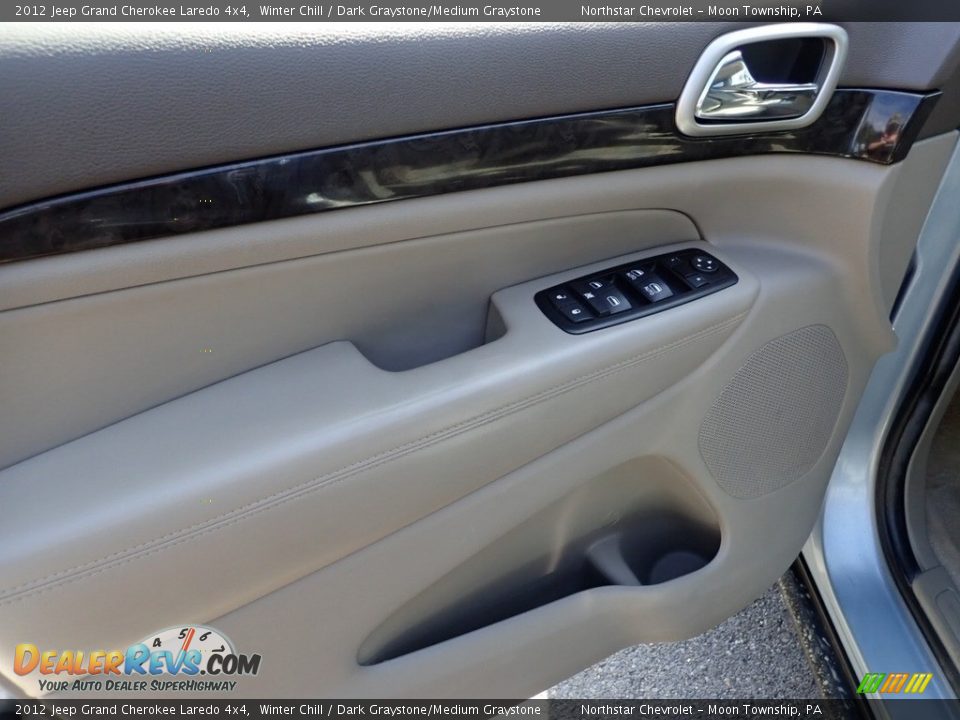 2012 Jeep Grand Cherokee Laredo 4x4 Winter Chill / Dark Graystone/Medium Graystone Photo #11