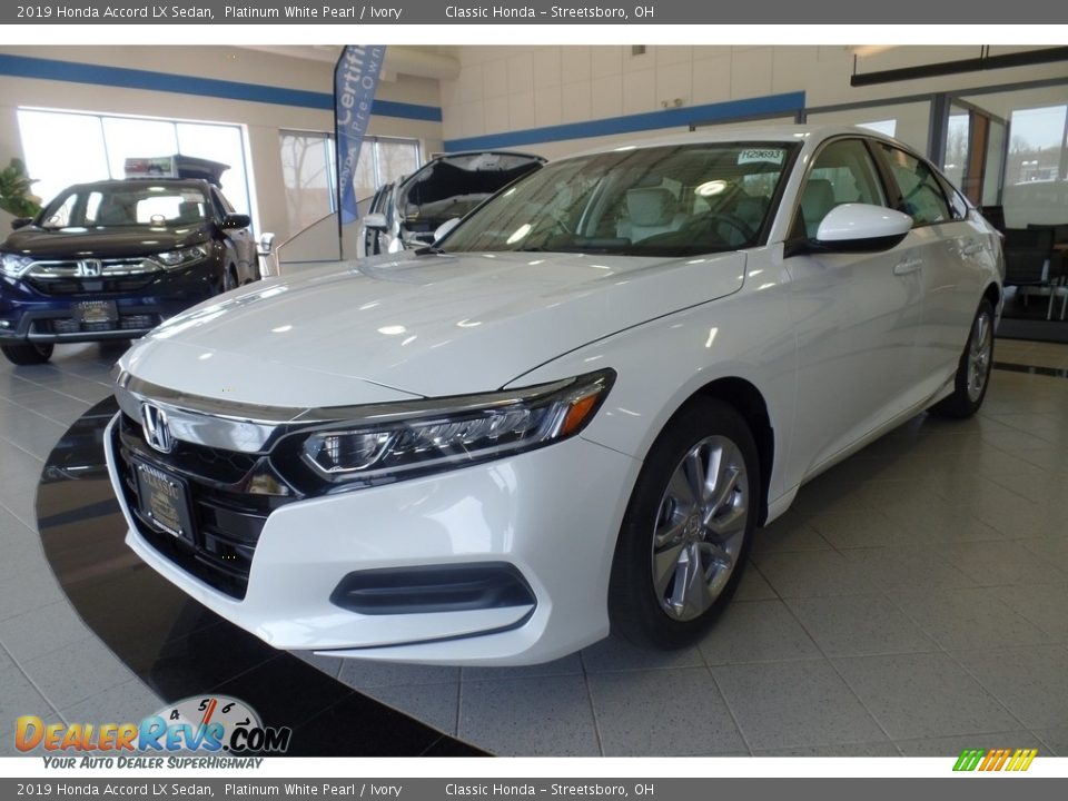 2019 Honda Accord LX Sedan Platinum White Pearl / Ivory Photo #1