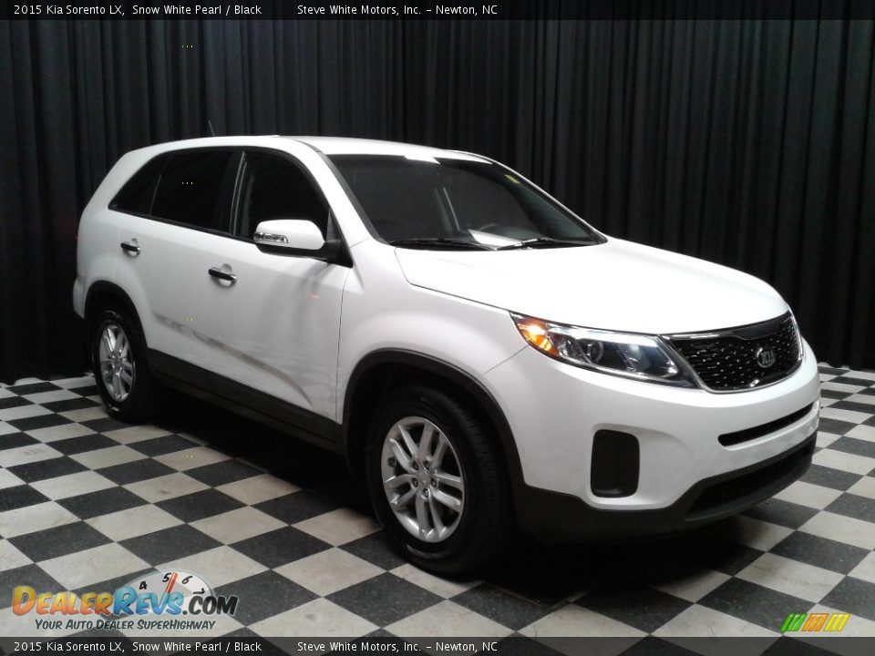 2015 Kia Sorento LX Snow White Pearl / Black Photo #4