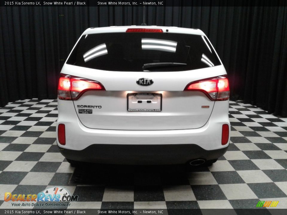 2015 Kia Sorento LX Snow White Pearl / Black Photo #7