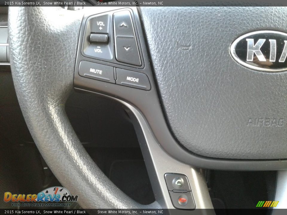 2015 Kia Sorento LX Snow White Pearl / Black Photo #15