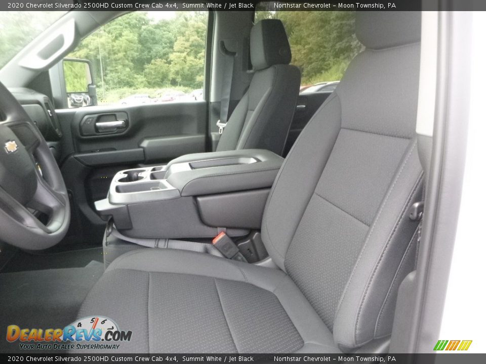 Front Seat of 2020 Chevrolet Silverado 2500HD Custom Crew Cab 4x4 Photo #15