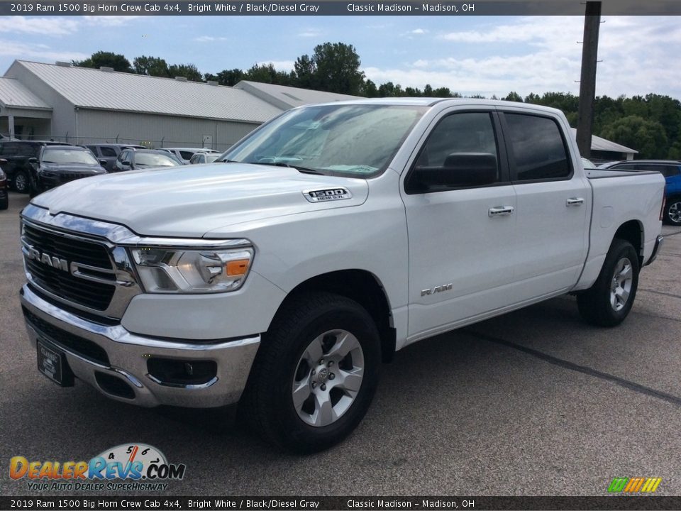2019 Ram 1500 Big Horn Crew Cab 4x4 Bright White / Black/Diesel Gray Photo #5