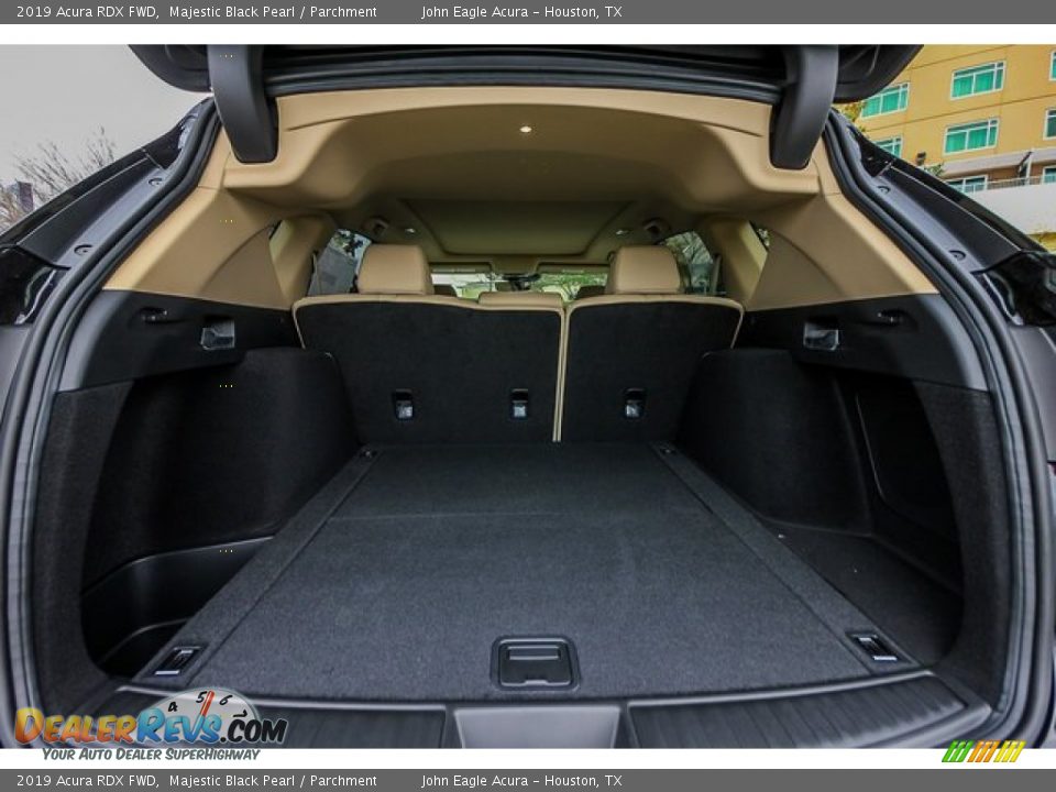 2019 Acura RDX FWD Majestic Black Pearl / Parchment Photo #17