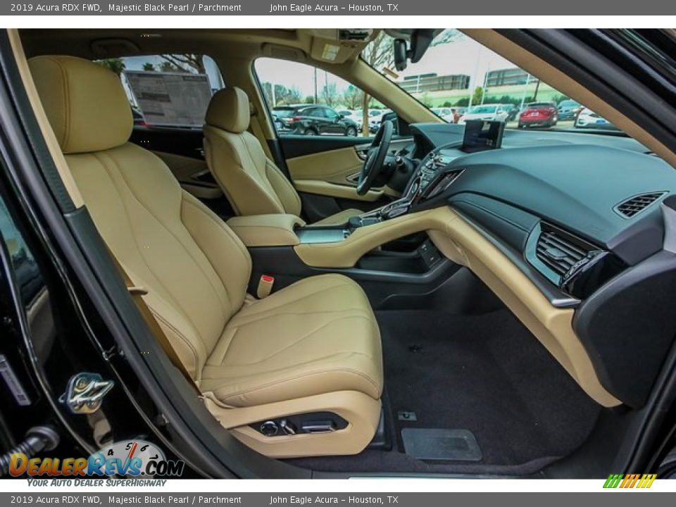 2019 Acura RDX FWD Majestic Black Pearl / Parchment Photo #22