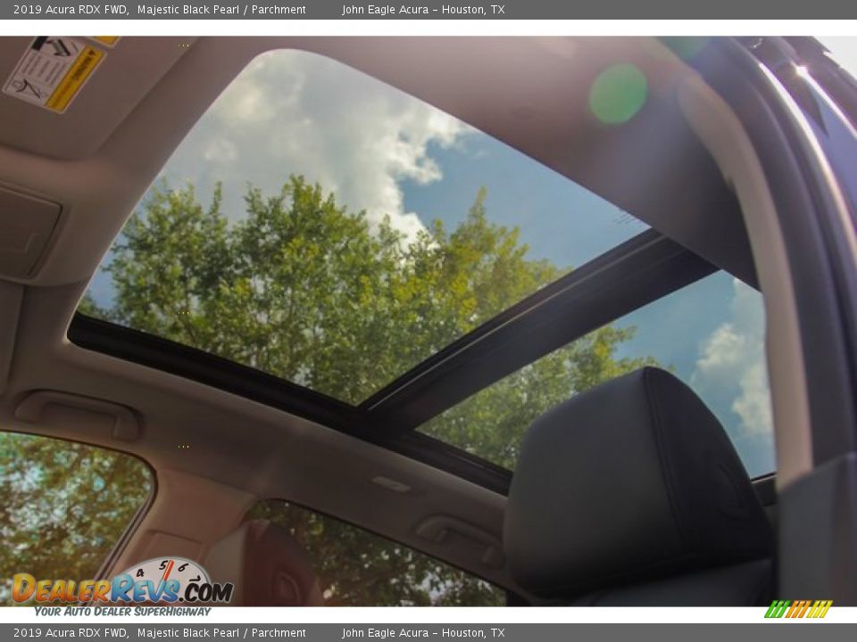 2019 Acura RDX FWD Majestic Black Pearl / Parchment Photo #34