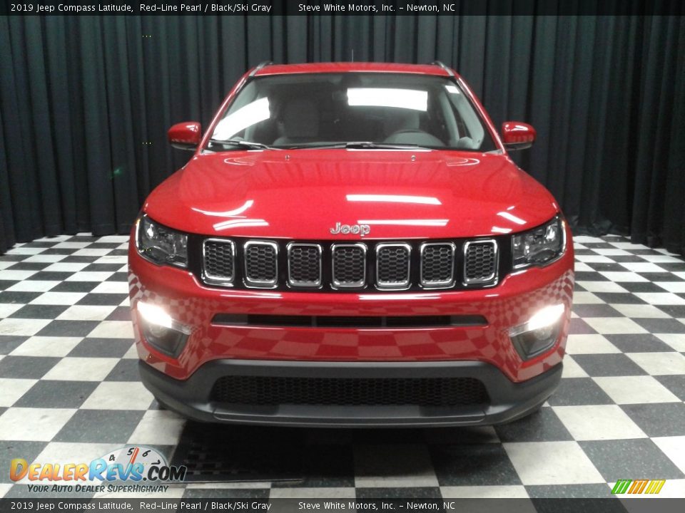 2019 Jeep Compass Latitude Red-Line Pearl / Black/Ski Gray Photo #3