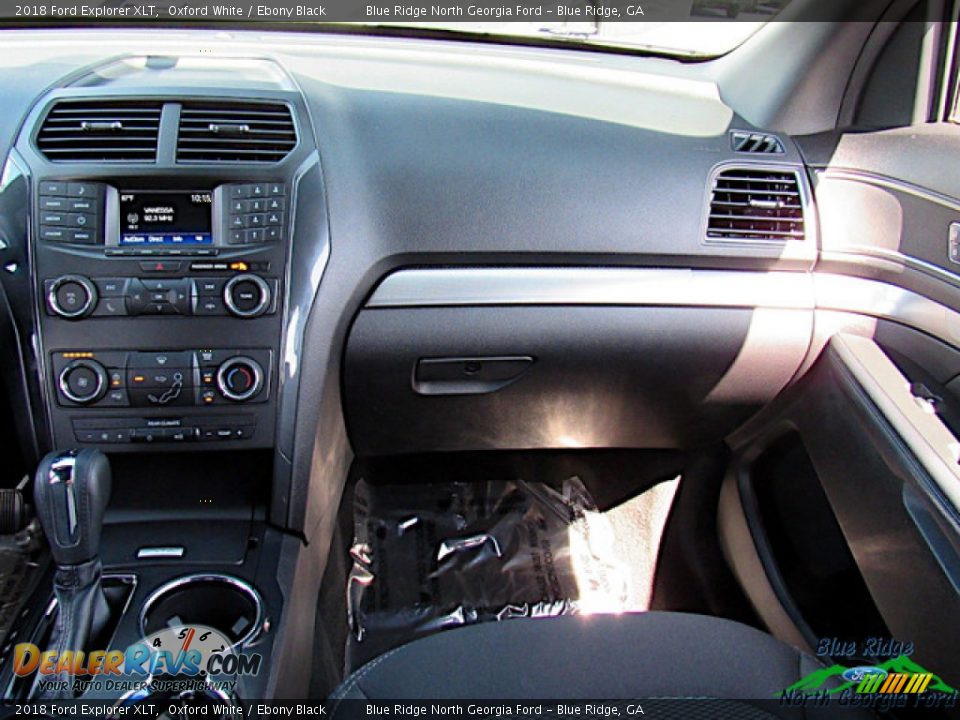 2018 Ford Explorer XLT Oxford White / Ebony Black Photo #16