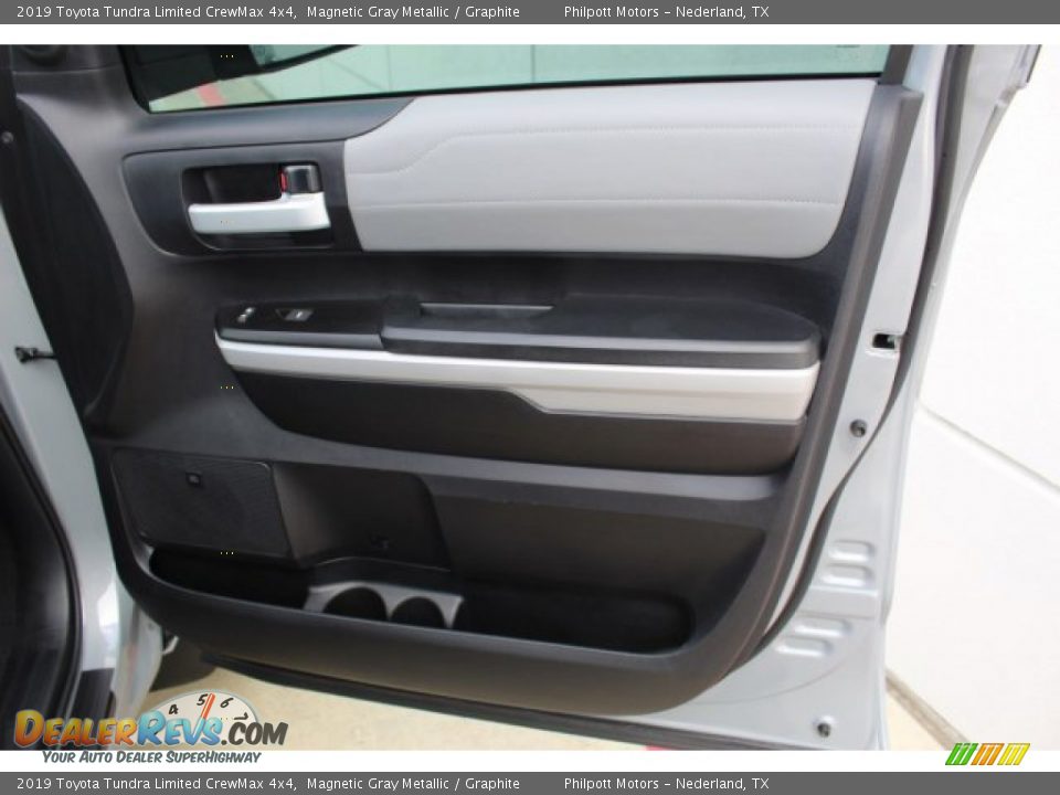 2019 Toyota Tundra Limited CrewMax 4x4 Magnetic Gray Metallic / Graphite Photo #32