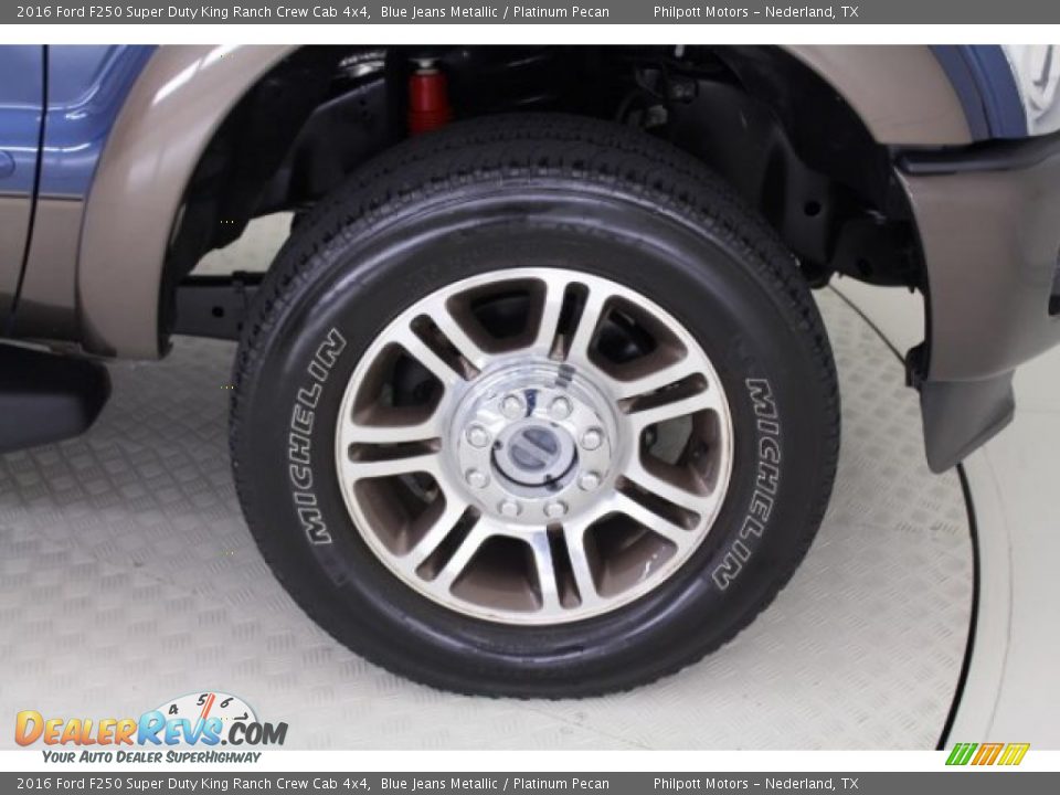 2016 Ford F250 Super Duty King Ranch Crew Cab 4x4 Blue Jeans Metallic / Platinum Pecan Photo #9