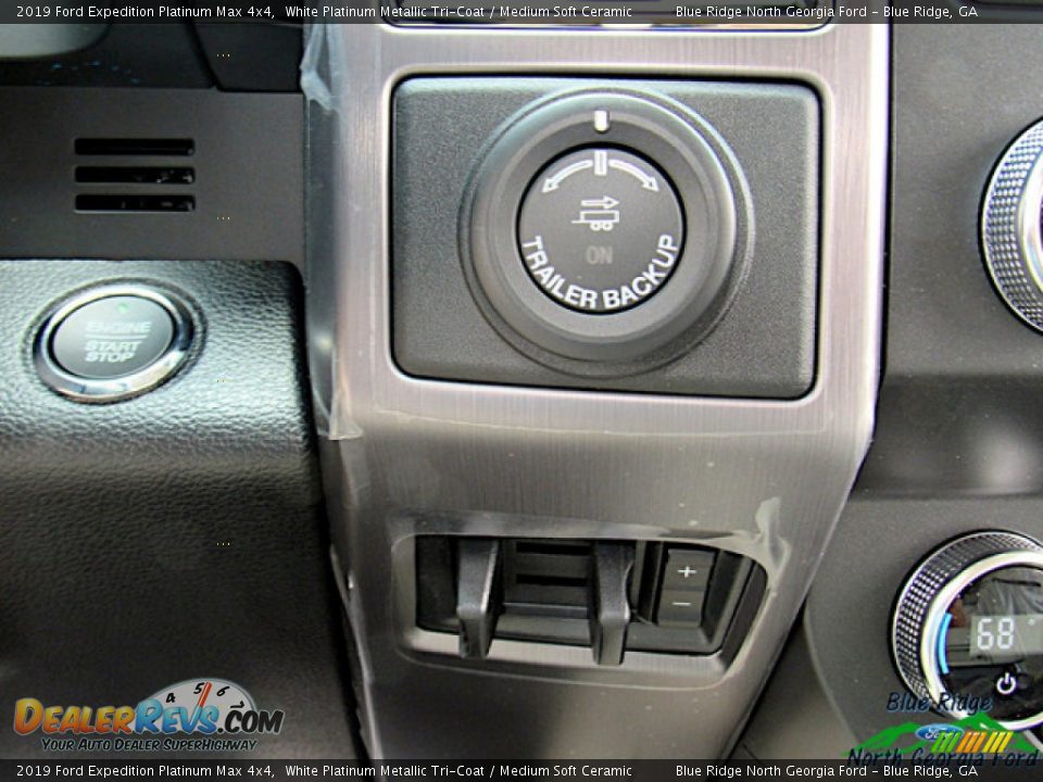 2019 Ford Expedition Platinum Max 4x4 White Platinum Metallic Tri-Coat / Medium Soft Ceramic Photo #26