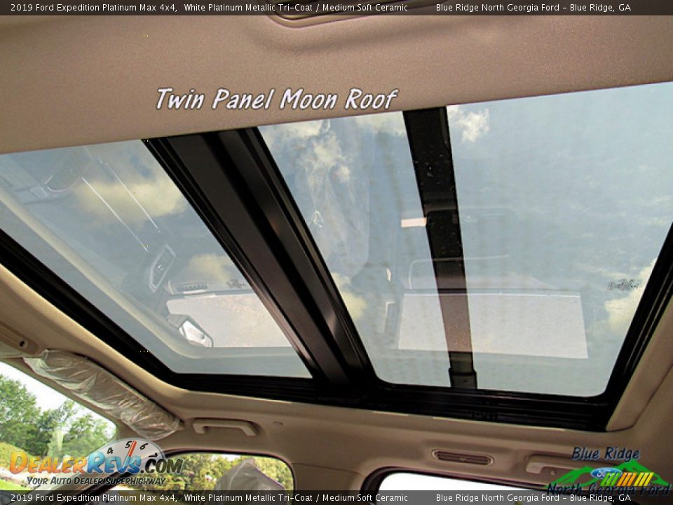 2019 Ford Expedition Platinum Max 4x4 White Platinum Metallic Tri-Coat / Medium Soft Ceramic Photo #28