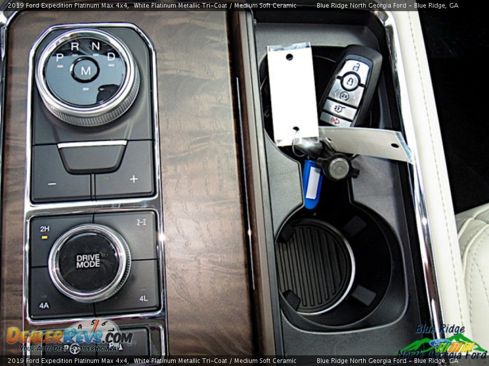 2019 Ford Expedition Platinum Max 4x4 White Platinum Metallic Tri-Coat / Medium Soft Ceramic Photo #34