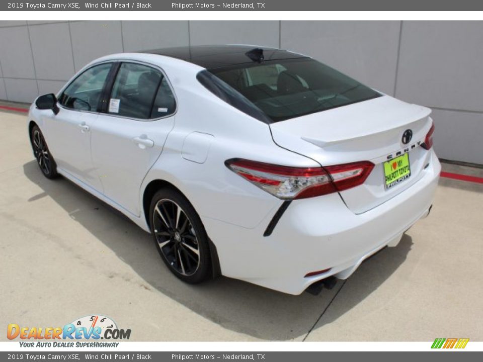 2019 Toyota Camry XSE Wind Chill Pearl / Black Photo #5