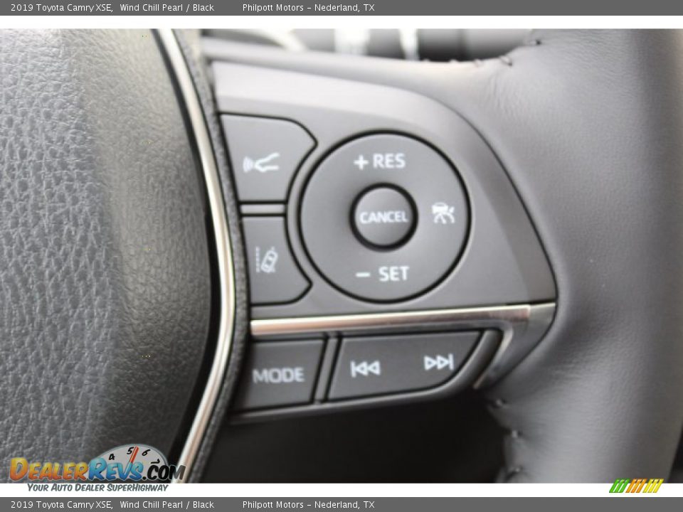2019 Toyota Camry XSE Wind Chill Pearl / Black Photo #12