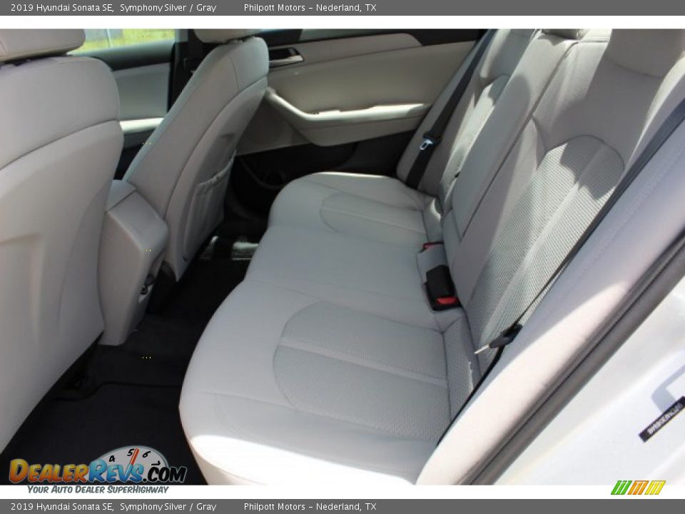 2019 Hyundai Sonata SE Symphony Silver / Gray Photo #17