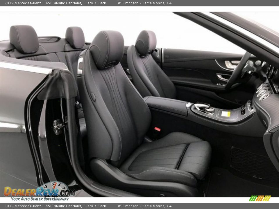 Front Seat of 2019 Mercedes-Benz E 450 4Matic Cabriolet Photo #5
