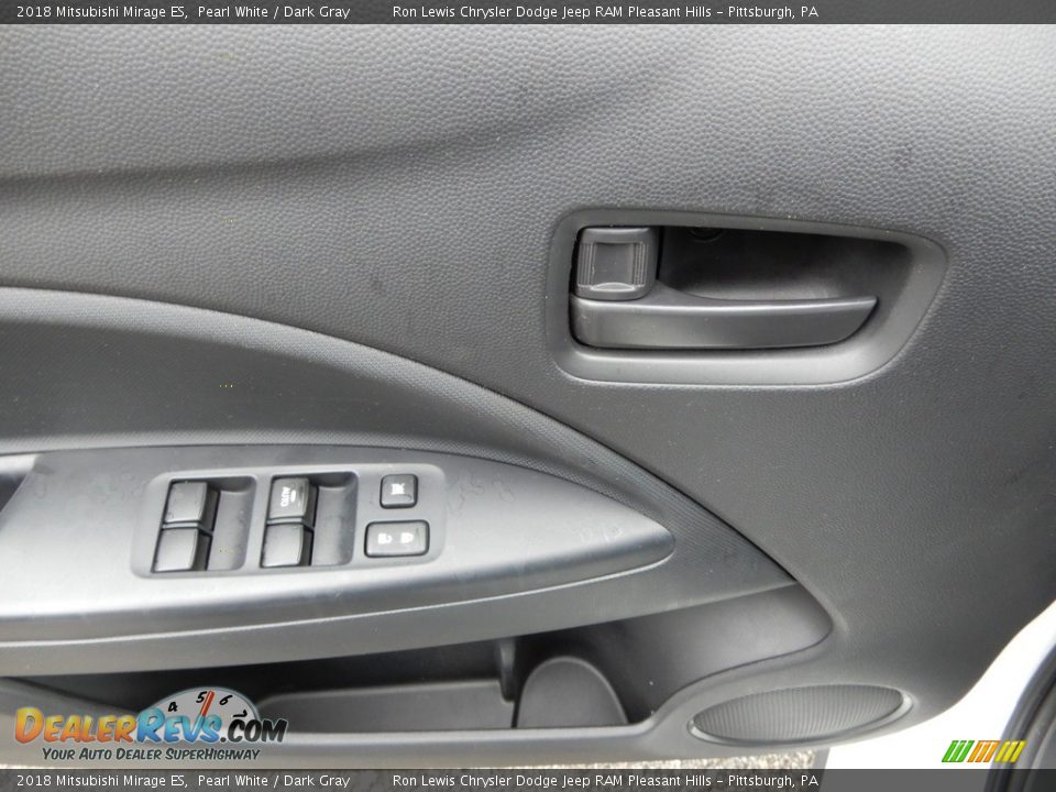2018 Mitsubishi Mirage ES Pearl White / Dark Gray Photo #14