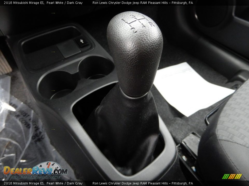 2018 Mitsubishi Mirage ES Shifter Photo #17