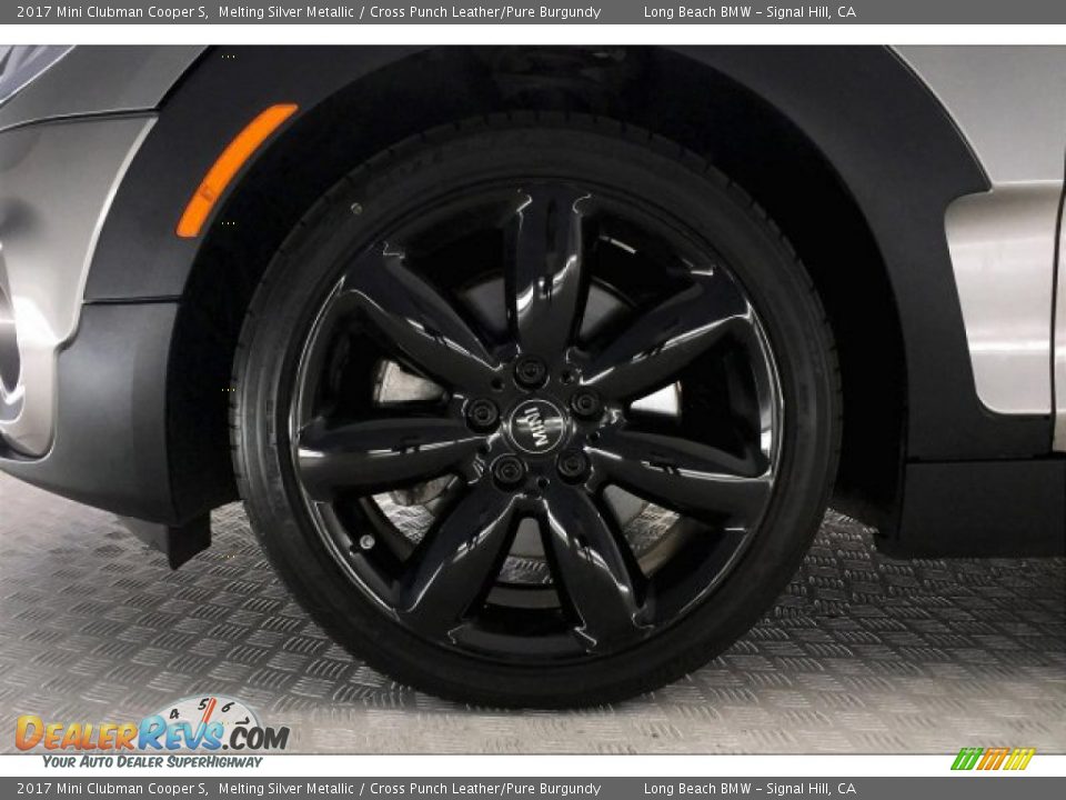 2017 Mini Clubman Cooper S Melting Silver Metallic / Cross Punch Leather/Pure Burgundy Photo #8