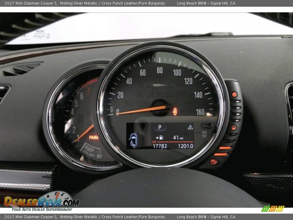 2017 Mini Clubman Cooper S Melting Silver Metallic / Cross Punch Leather/Pure Burgundy Photo #16