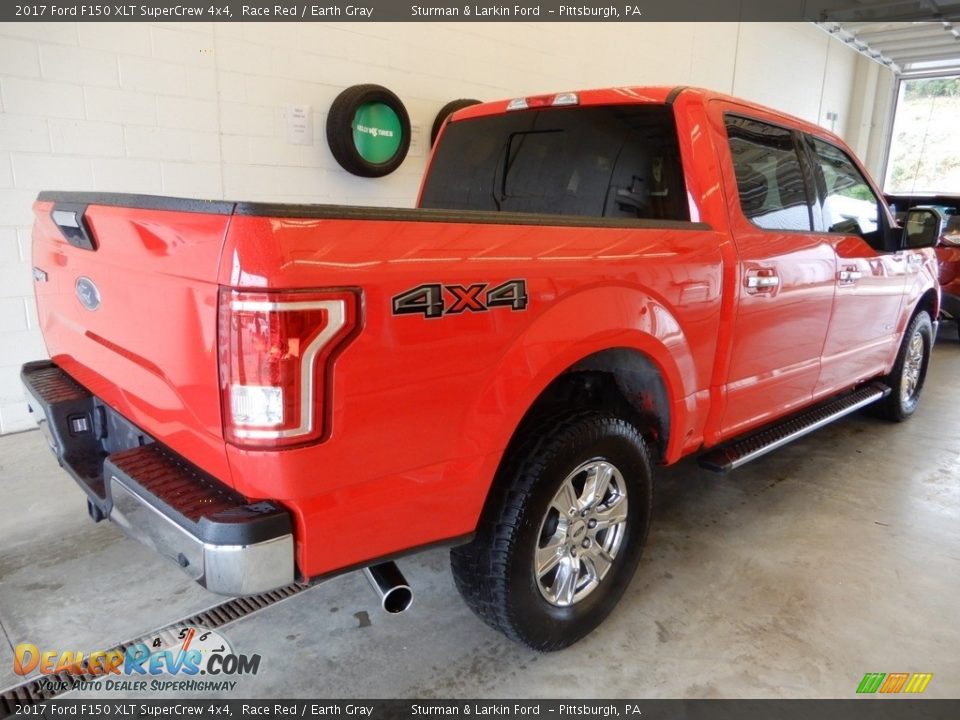 2017 Ford F150 XLT SuperCrew 4x4 Race Red / Earth Gray Photo #4